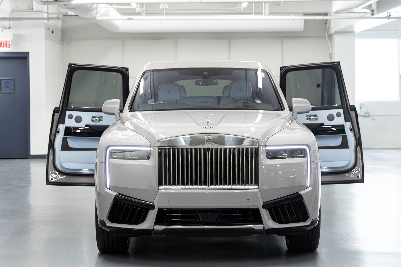 New 2027 Rolls-Royce Cullinan AWD/4WD image 25