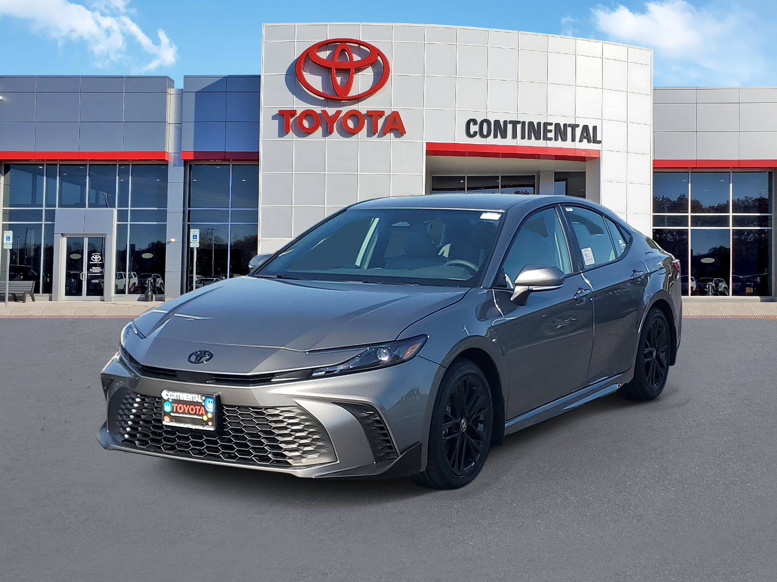 New 2027 Toyota Camry SE w/ Convenience Package FWD image 3