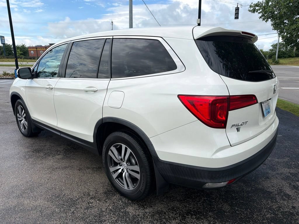 Used 2017 Honda Pilot EX-L image 4
