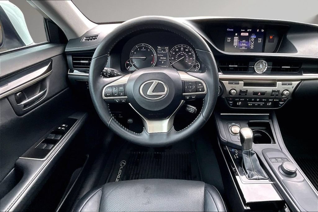 Used 2018 Lexus ES 350 w/ Accessory Package 2 FWD image 9
