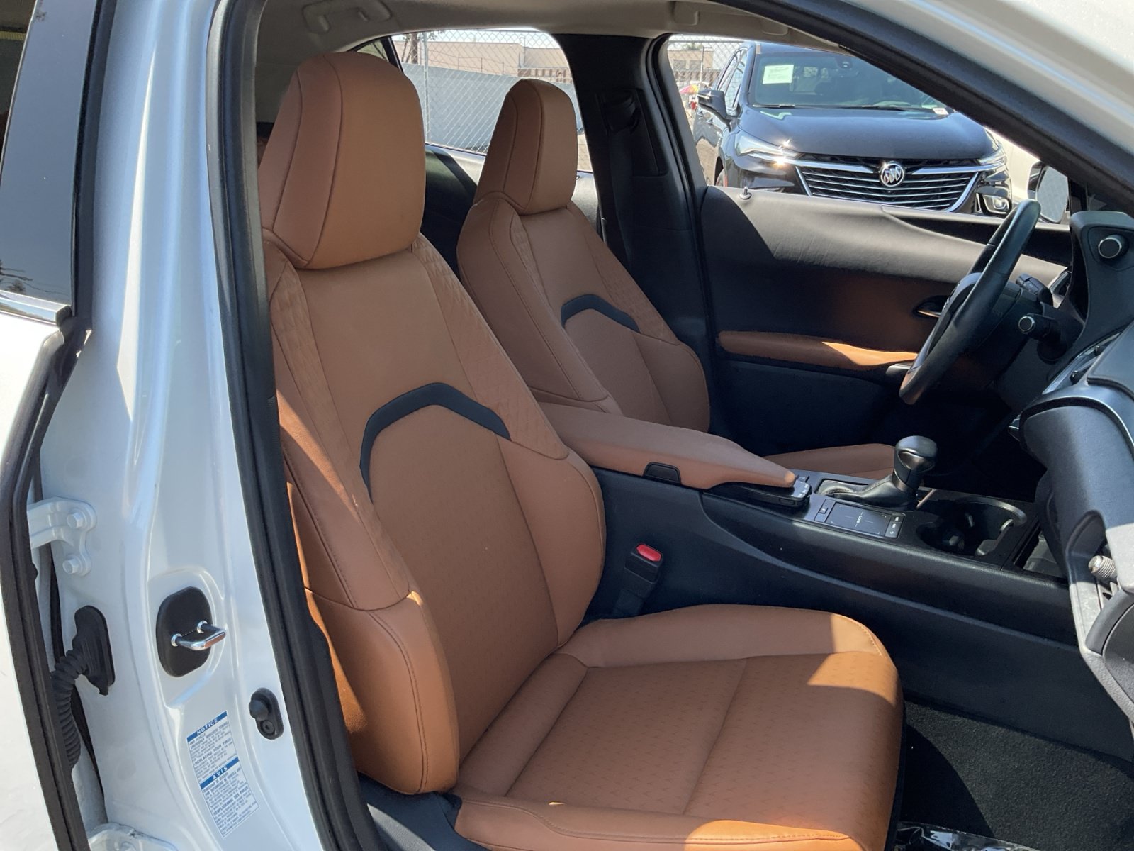 Used 2022 Lexus UX 250h w/ Accessory Package (Z2) AWD/4WD image 21
