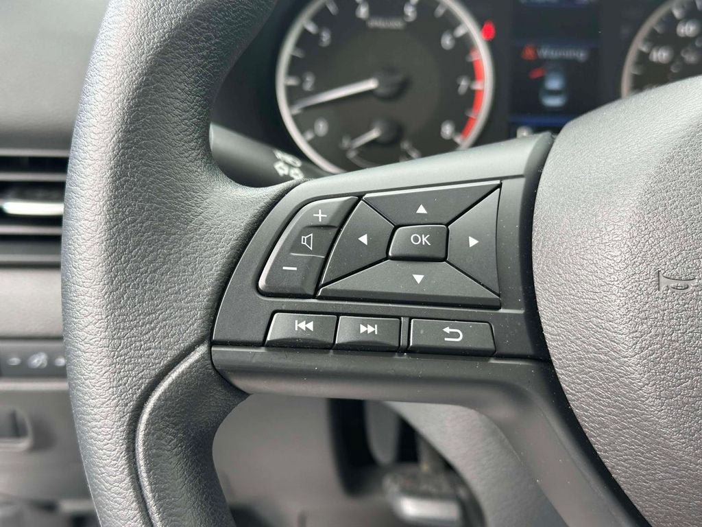 Used 2025 Nissan Sentra S FWD image 18