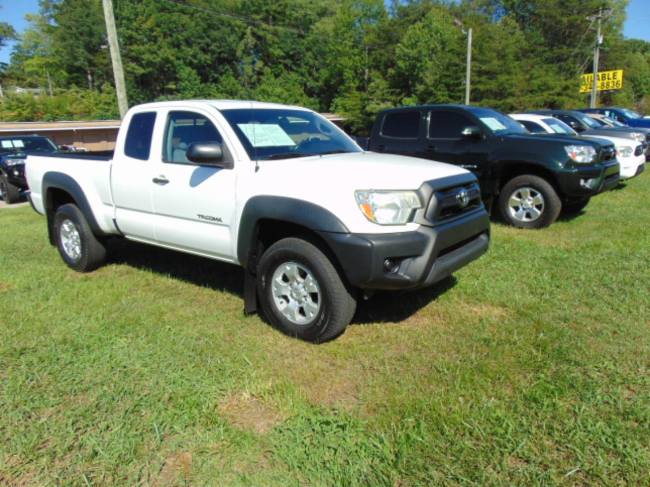 Used 2012 Toyota Tacoma 4x4 Access Cab V6 w/ Convenience Pkg image 21