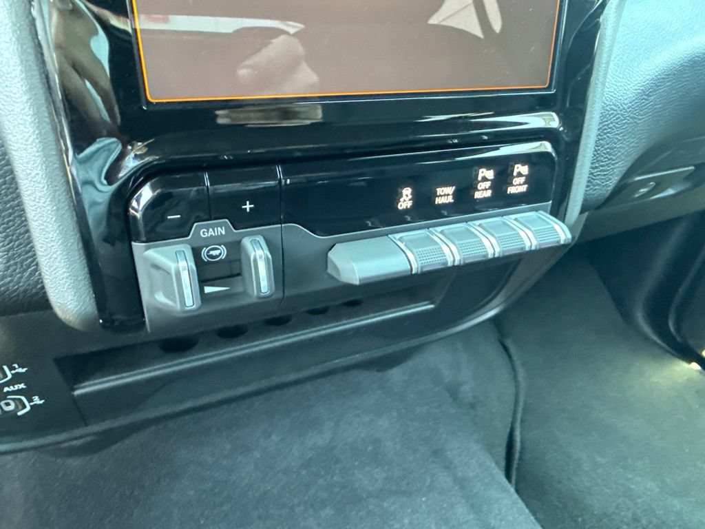 Certified 2026 RAM 2500 Big Horn AWD/4WD image 26