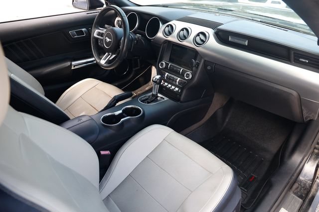Used 2018 Ford Mustang Premium RWD image 16