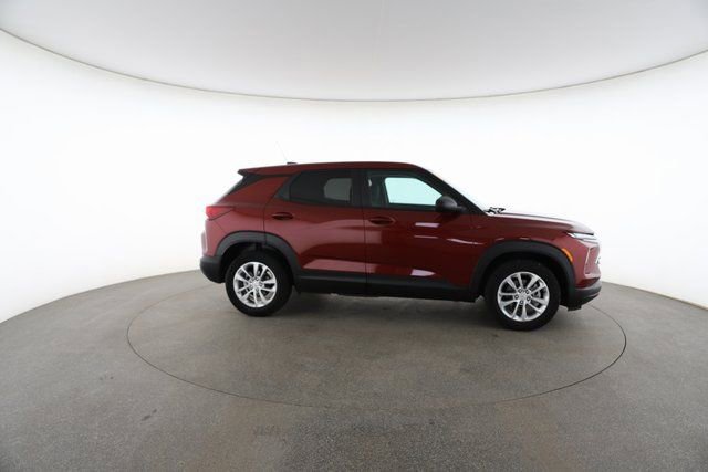 Used 2025 Chevrolet TrailBlazer LS w/ LS Convenience Package image 23