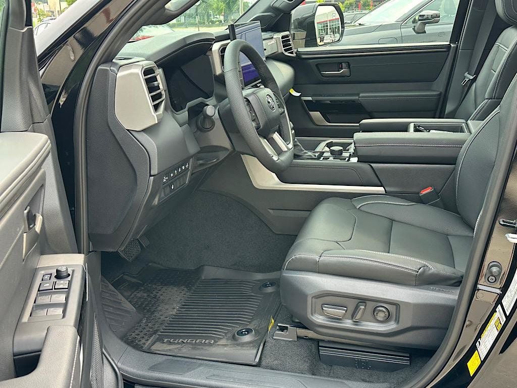 New 2026 Toyota Tundra Limited AWD/4WD image 7