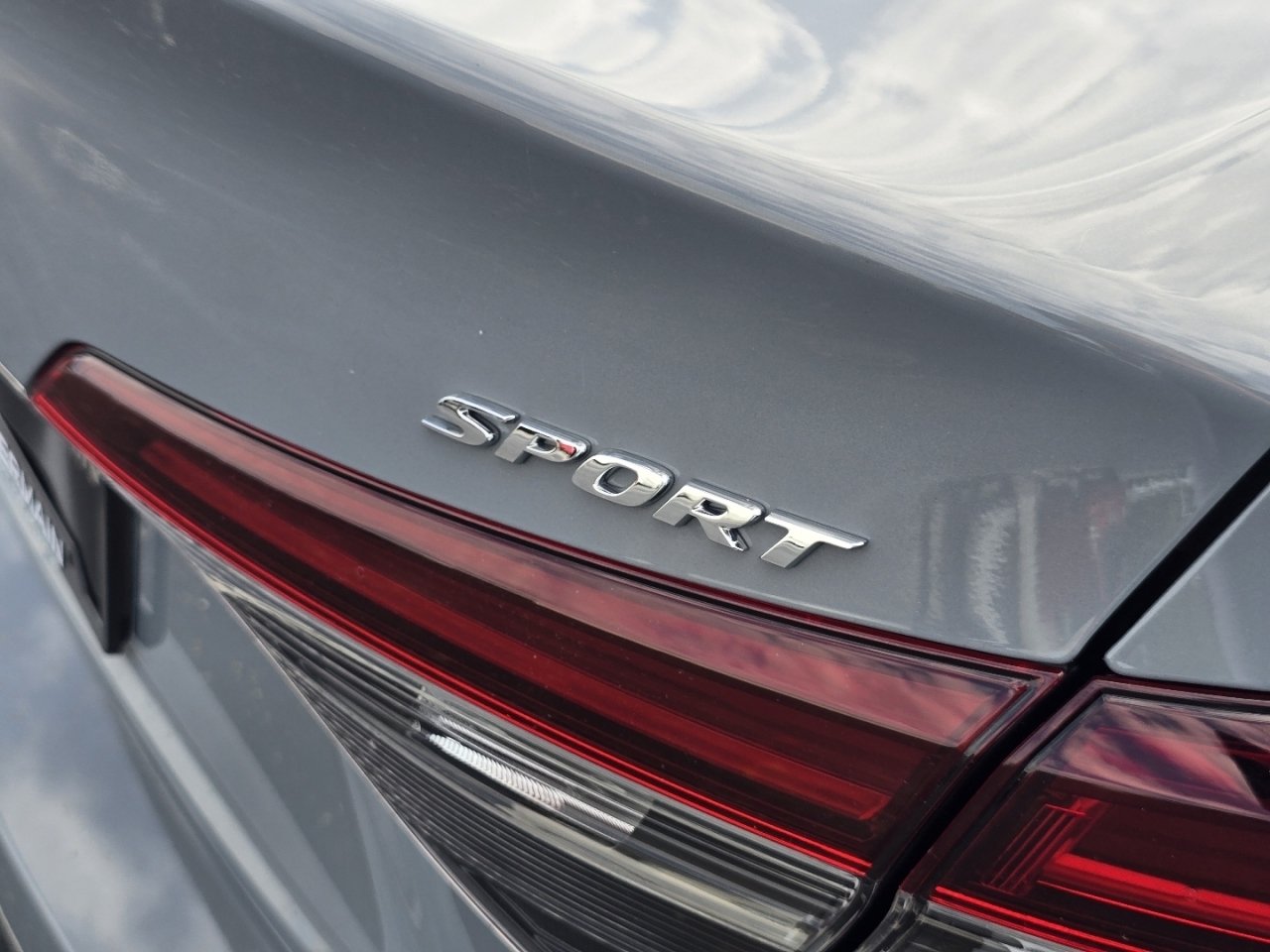 Used 2025 Honda Civic Sport image 10