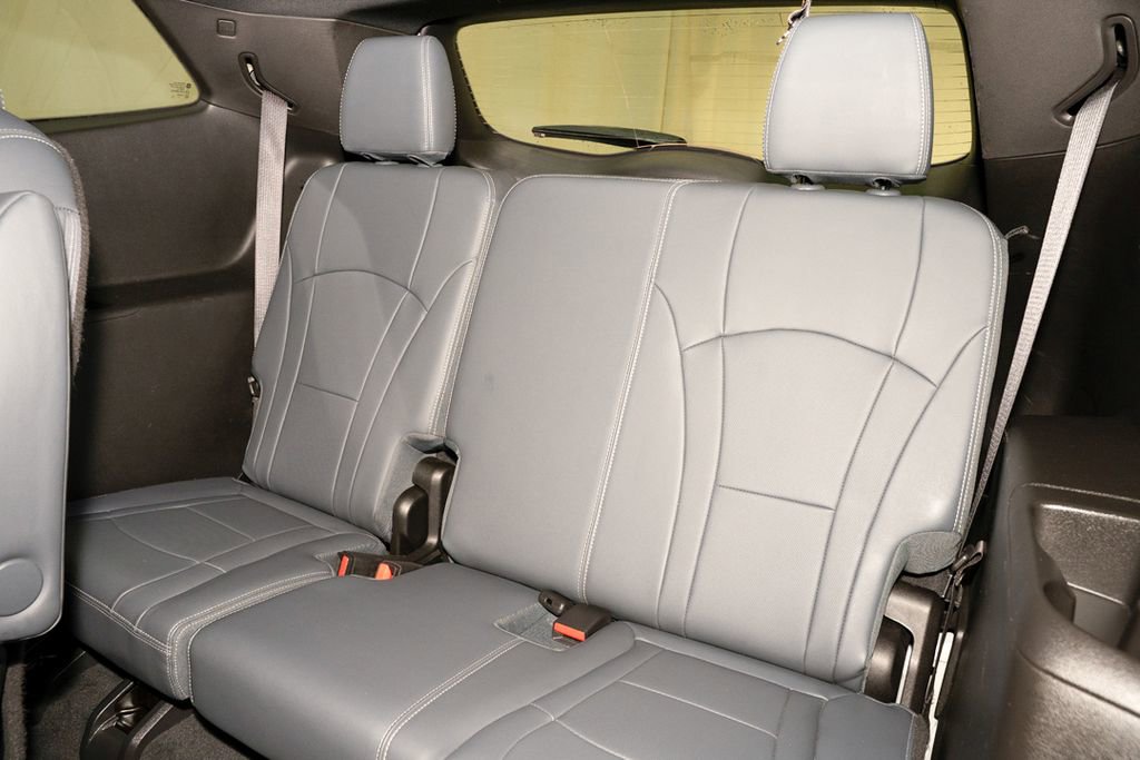 Used 2023 Buick Enclave Essence w/ Experience Buick Package image 11