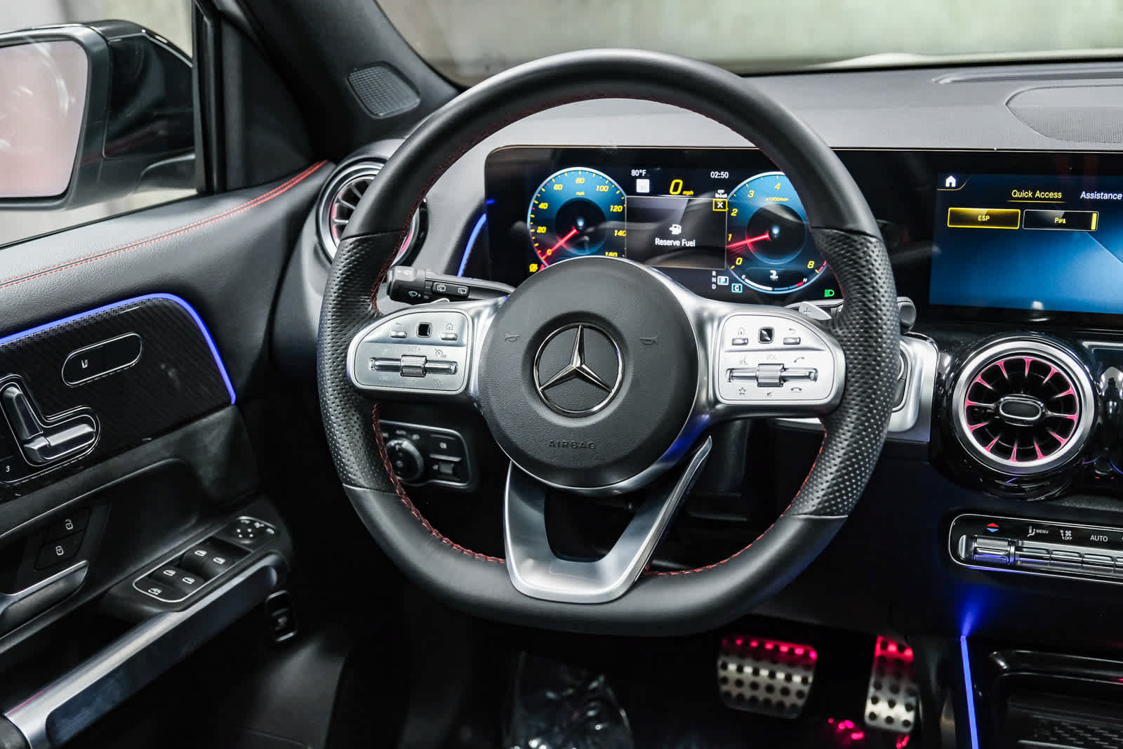 Used 2023 Mercedes-Benz GLB 250 image 18