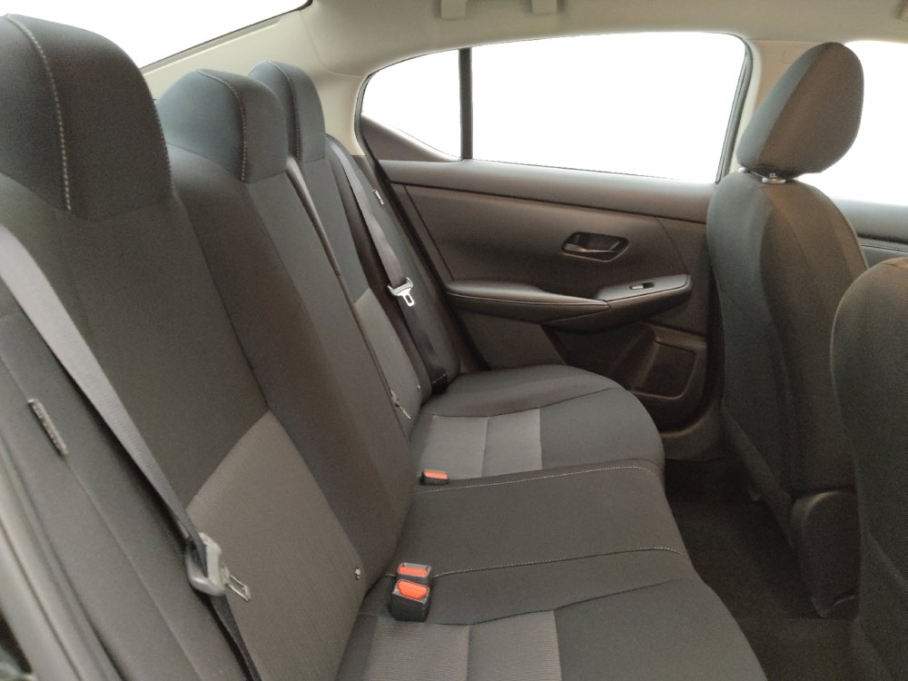 Used 2025 Nissan Sentra SV FWD image 19