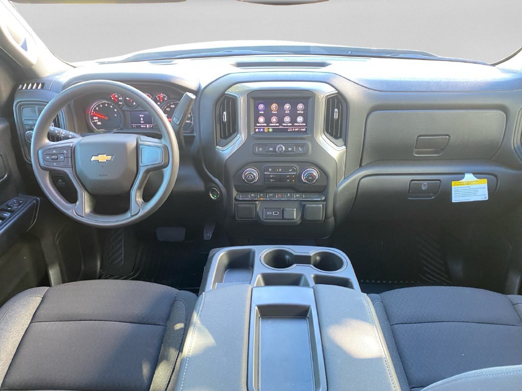 Used 2026 Chevrolet Silverado 1500 Custom w/ Turbomax Blackout Package RWD image 14