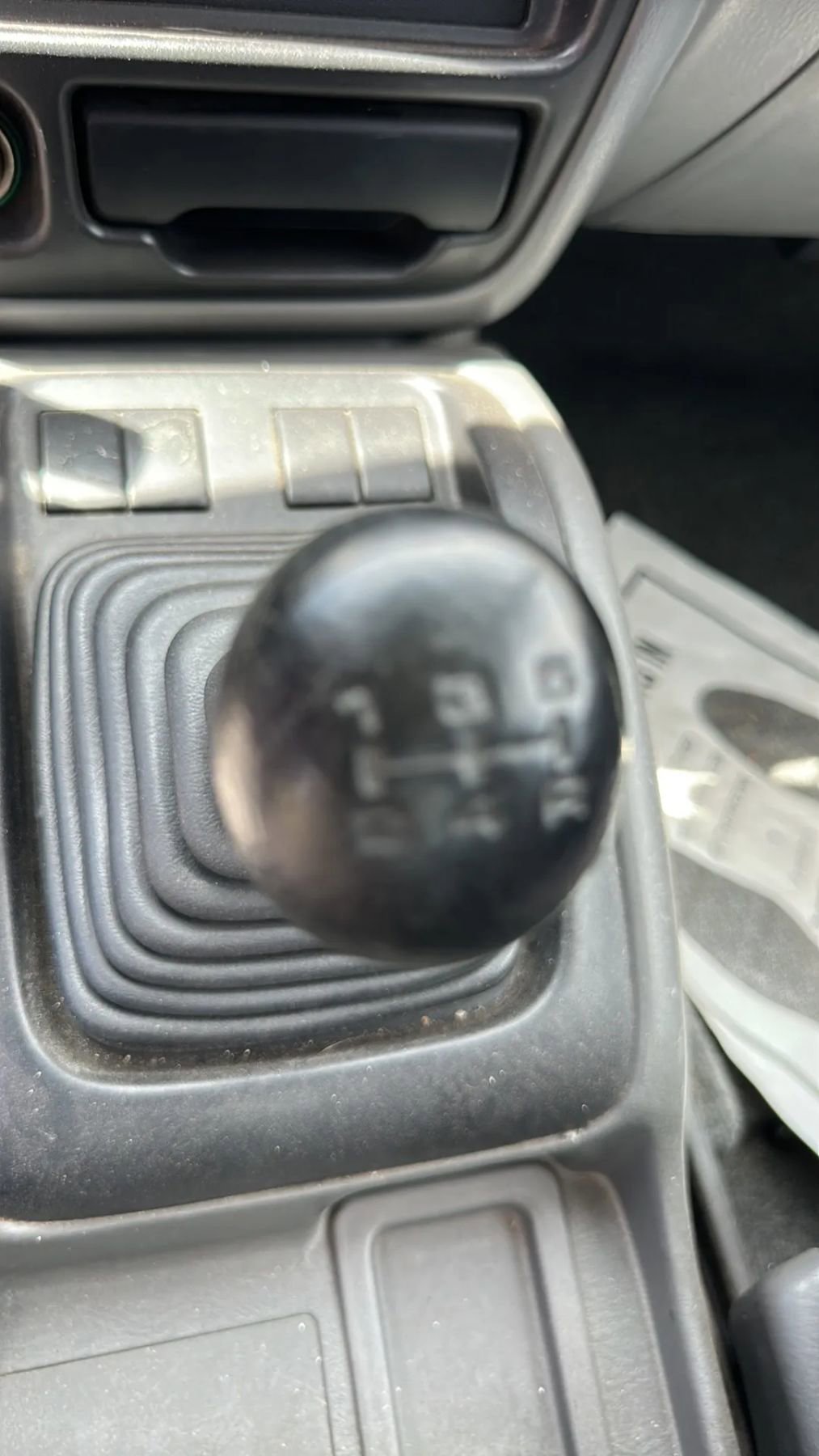 Used 1999 Chevrolet Tracker 2WD Convertible image 30