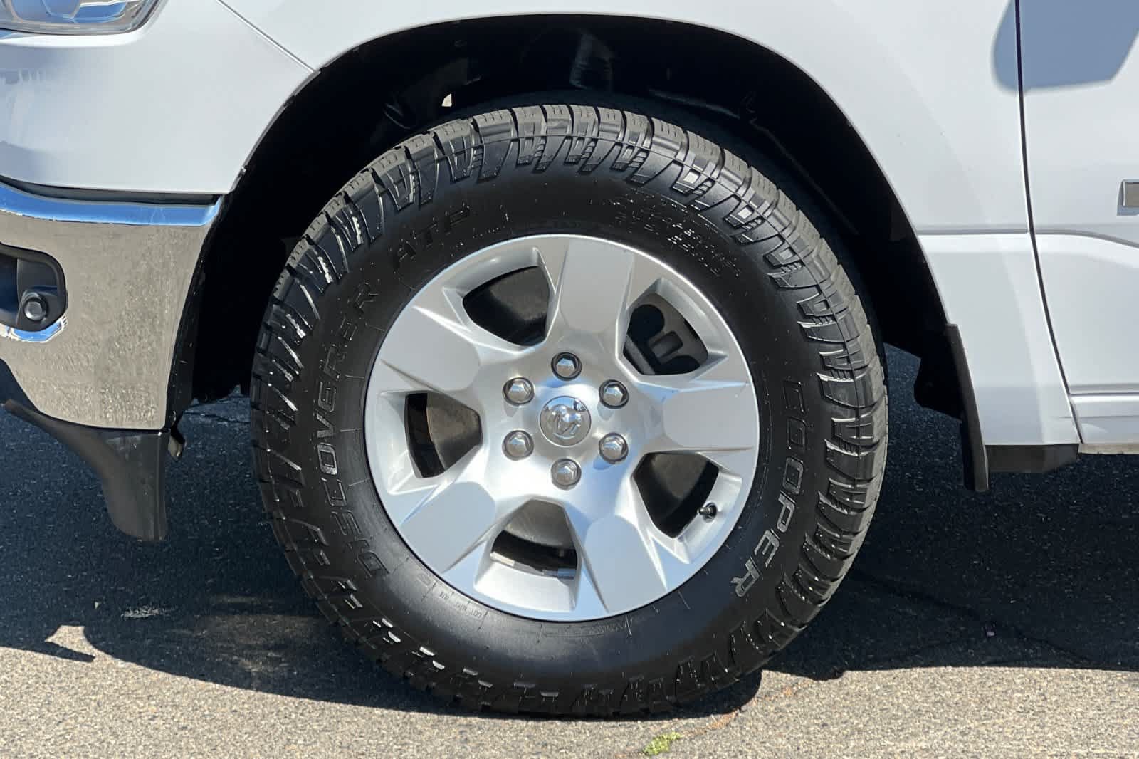 Used 2019 RAM 1500 Big Horn RWD image 30