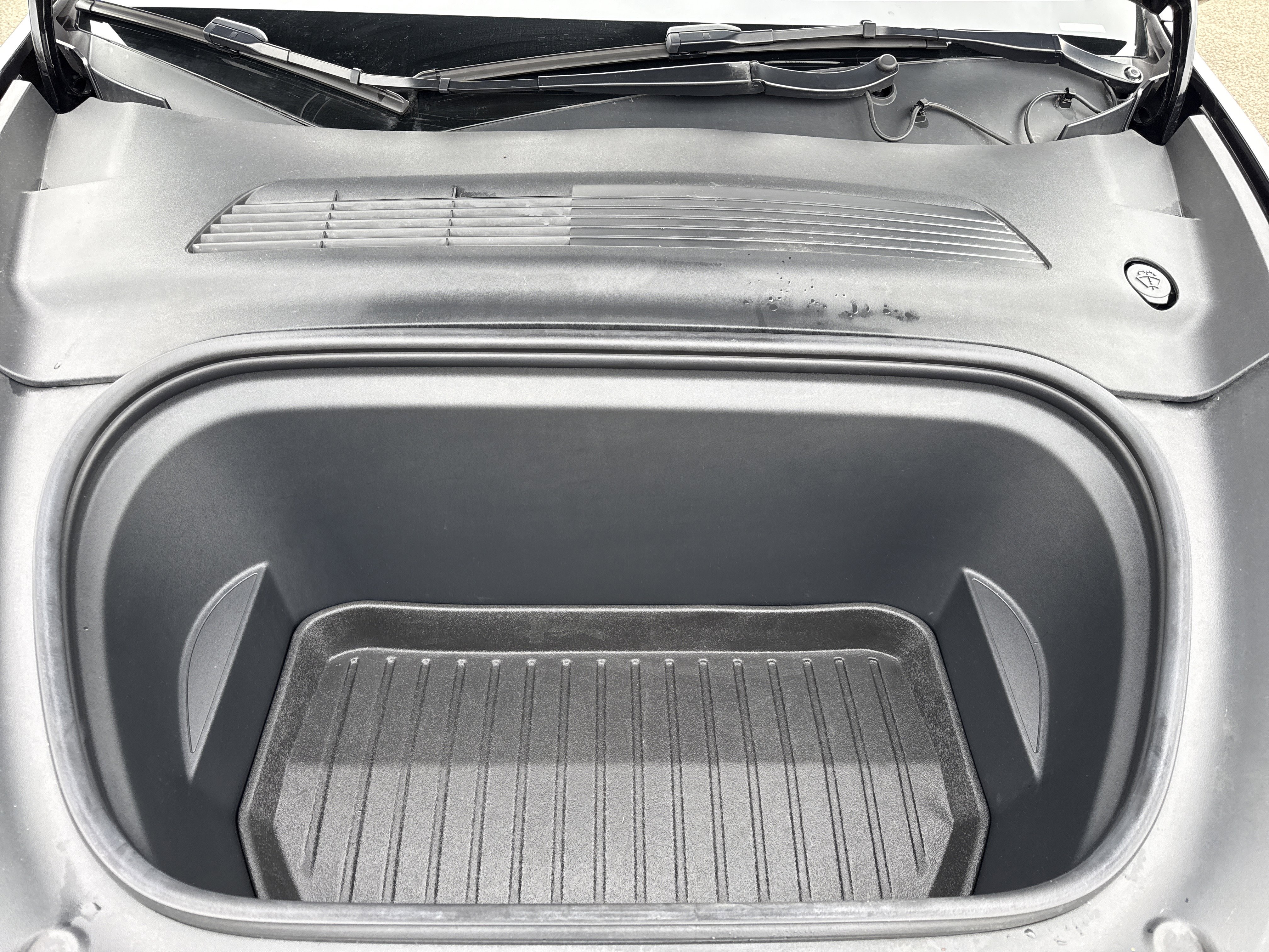 Used 2021 Tesla Model Y Performance image 15