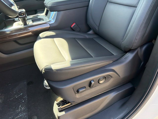 New 2026 Chevrolet Silverado 1500 RST w/ Convenience Package II AWD/4WD image 11