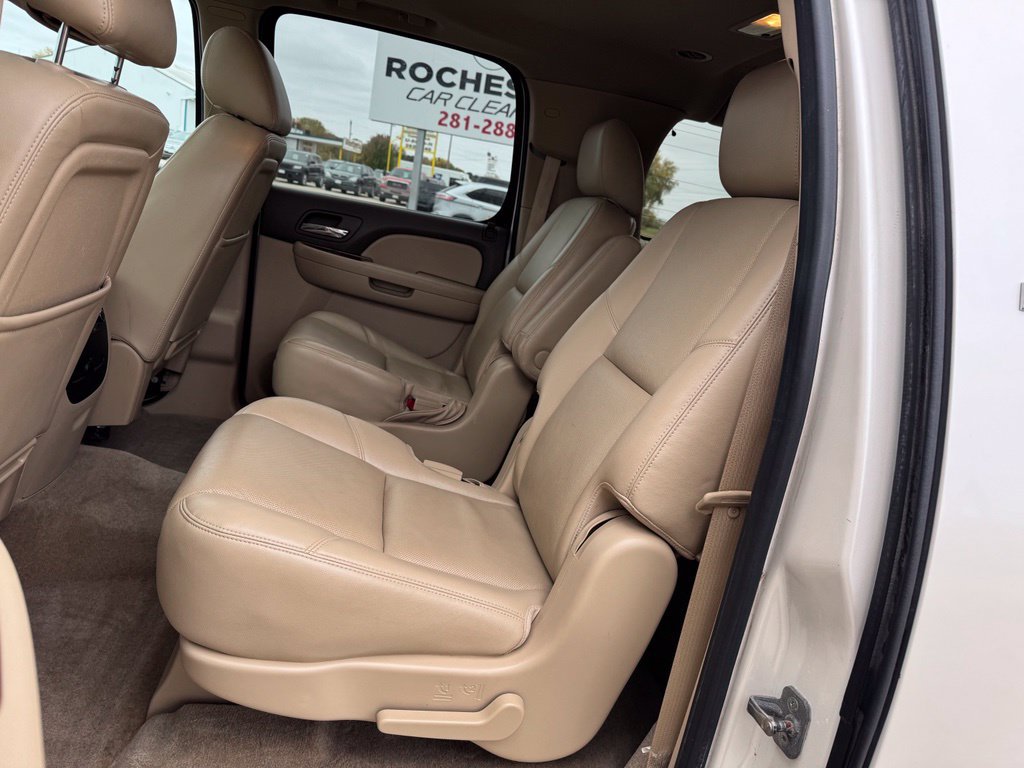 Used 2012 Chevrolet Suburban LTZ AWD/4WD image 9