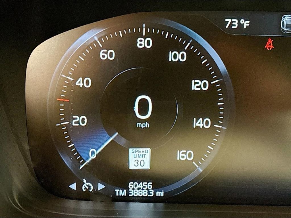 Used 2021 Volvo S60 T5 Momentum image 11