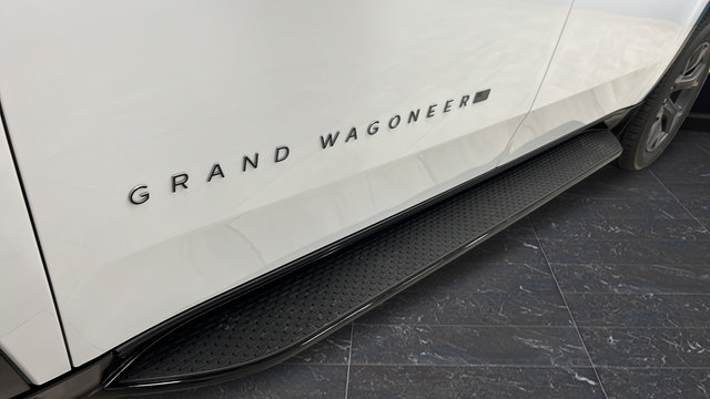 New 2026 Jeep Grand Wagoneer L Limited w/ Convenience Group I AWD/4WD image 43