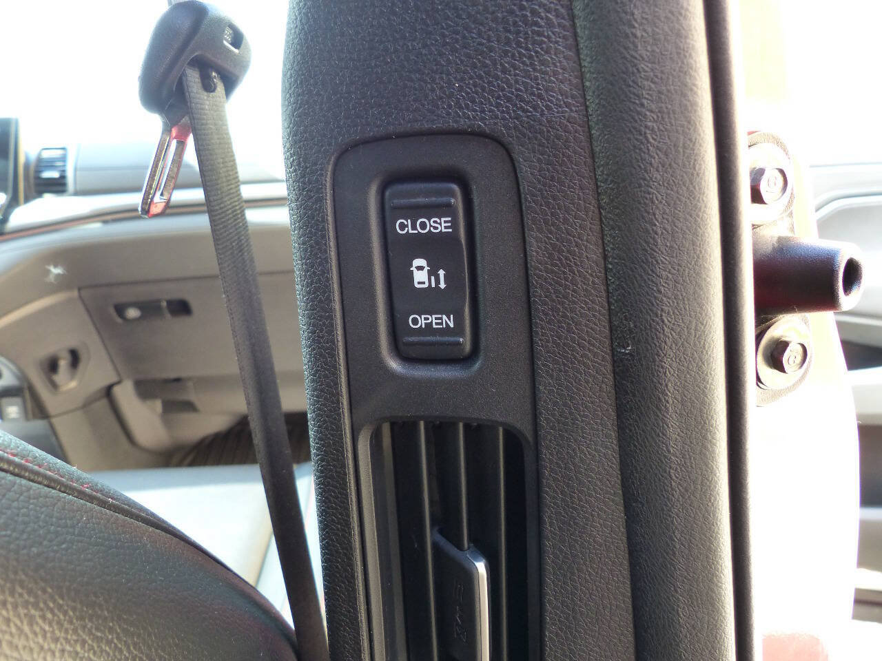 Used 2023 Honda Odyssey Sport image 51