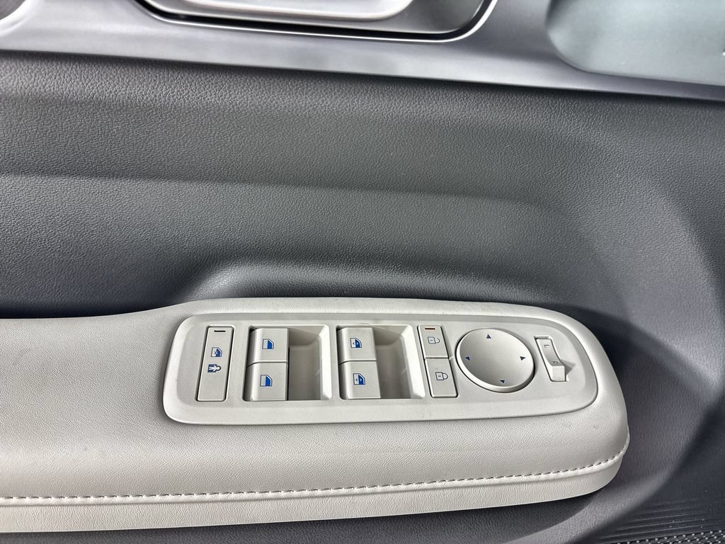 New 2026 Hyundai Santa Fe SEL FWD image 15