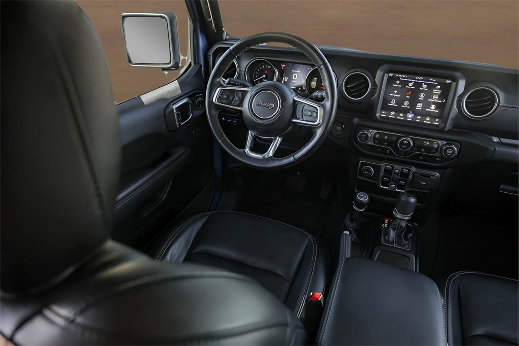 Used 2022 Jeep Wrangler Unlimited Sahara w/ Cold Weather Group image 25