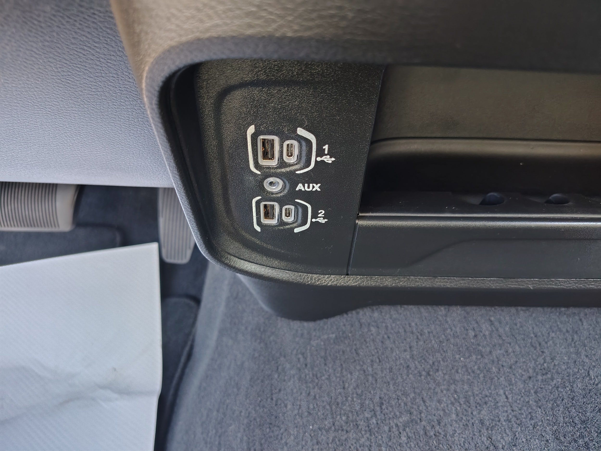 Certified 2025 RAM 2500 Big Horn AWD/4WD image 34