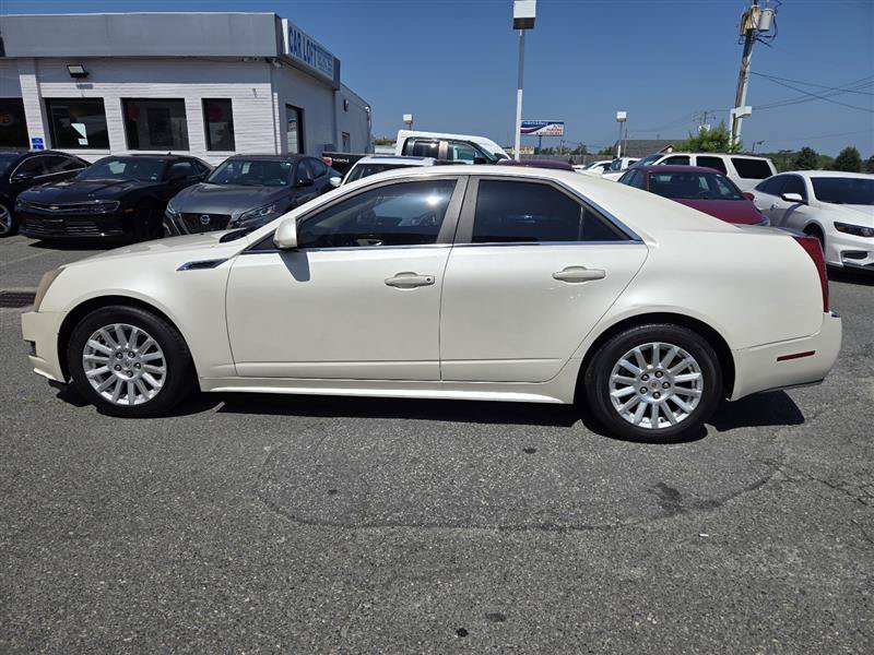 Used 2013 Cadillac CTS Luxury w/ Wood Trim Package AWD/4WD image 10