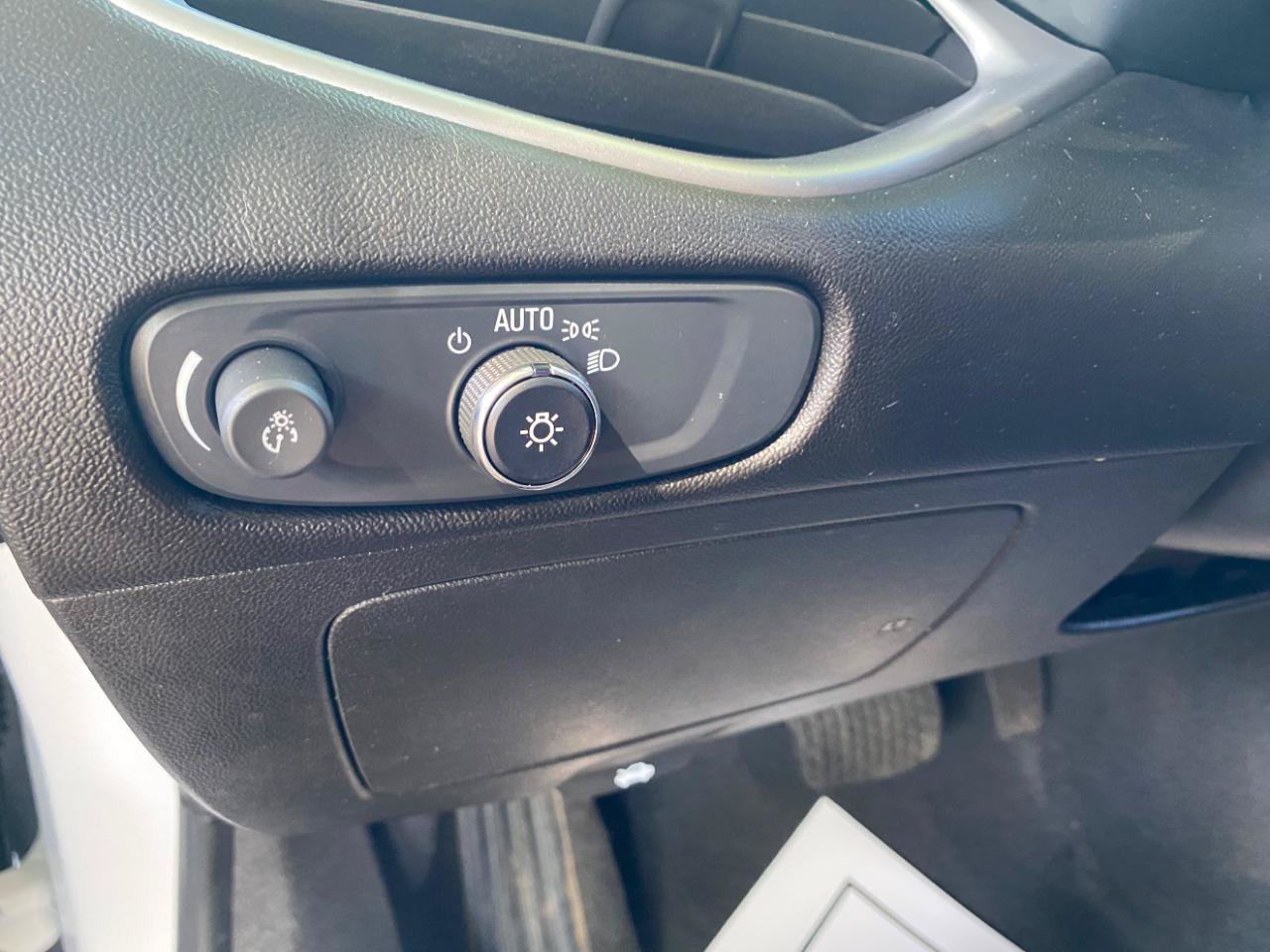 Used 2024 Chevrolet Malibu LS FWD image 61