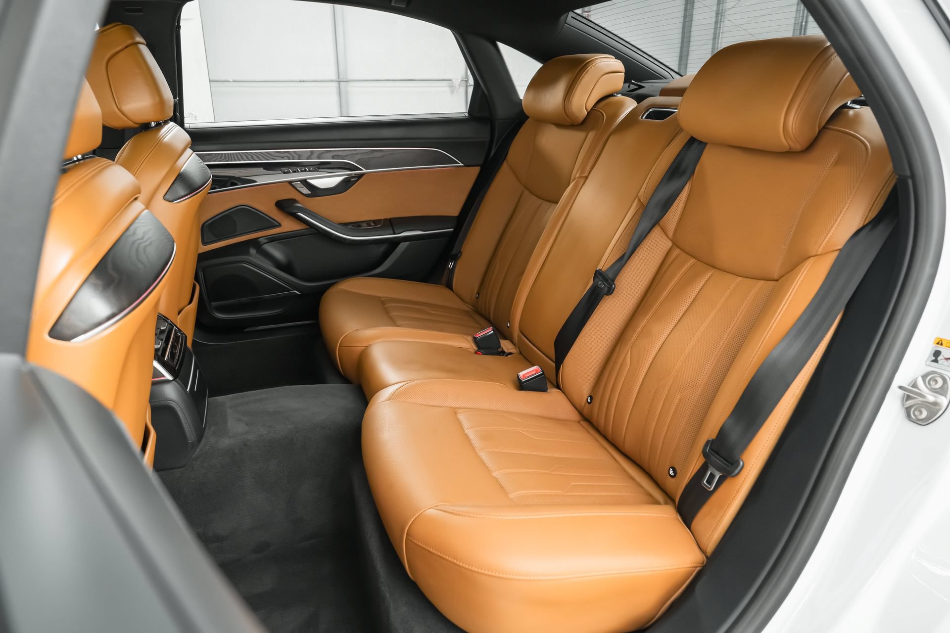 Used 2023 Audi A8 L 3.0T w/ Luxury Package AWD/4WD image 12