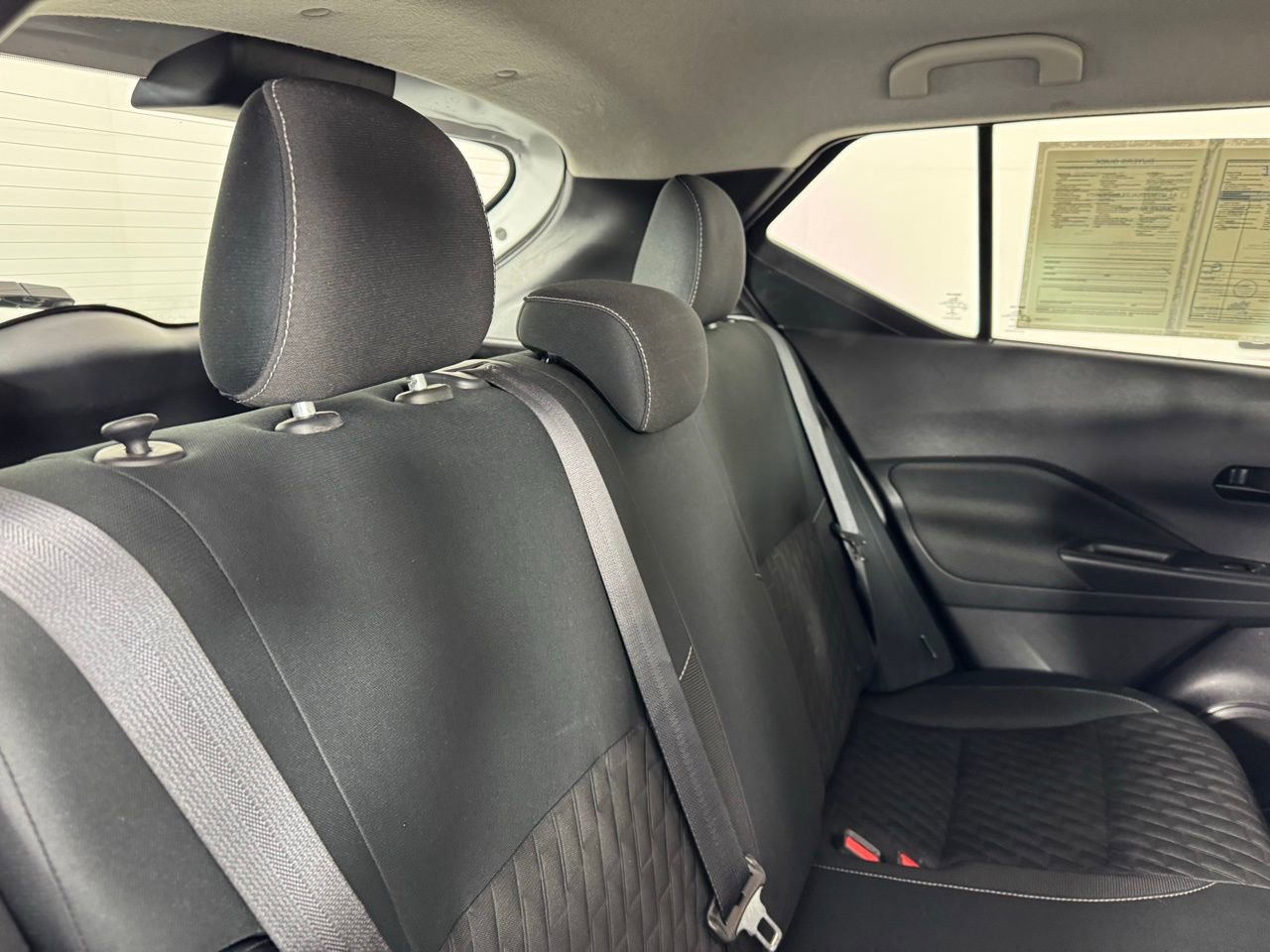 Used 2021 Nissan Kicks S image 24