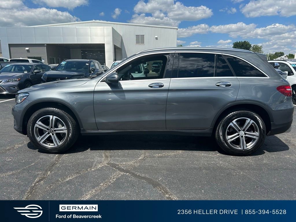 Used 2019 Mercedes-Benz GLC 300 4MATIC image 4