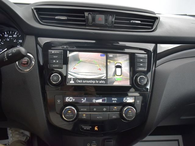 Used 2022 Nissan Rogue Sport SL w/ Premium Package FWD image 15