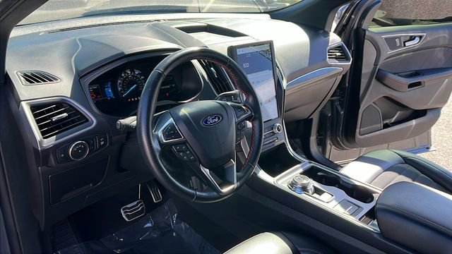 Used 2022 Ford Edge ST-Line AWD/4WD image 16