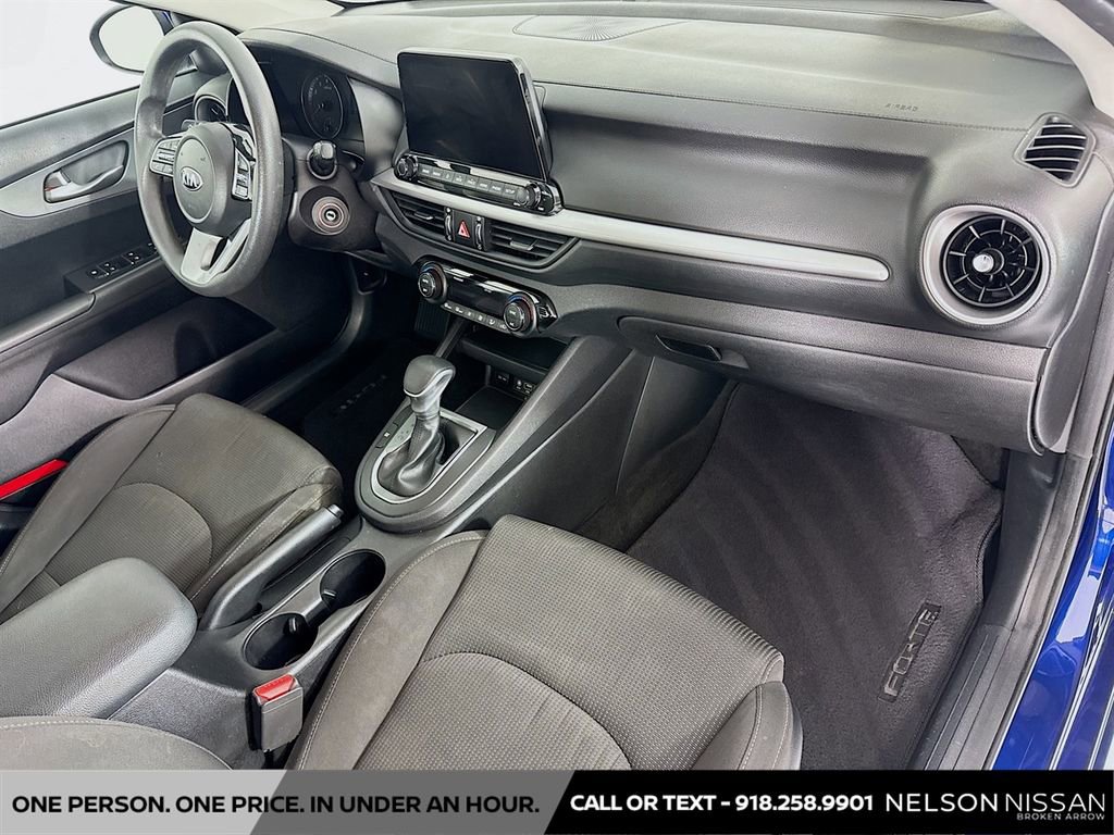 Used 2019 Kia Forte LXS FWD image 26