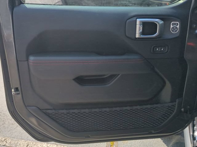 Used 2021 Jeep Gladiator Rubicon AWD/4WD image 24