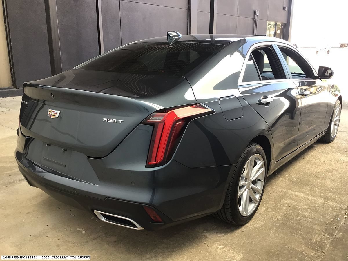Used 2022 Cadillac CT4 Luxury w/ Sun And Sound Package RWD image 5