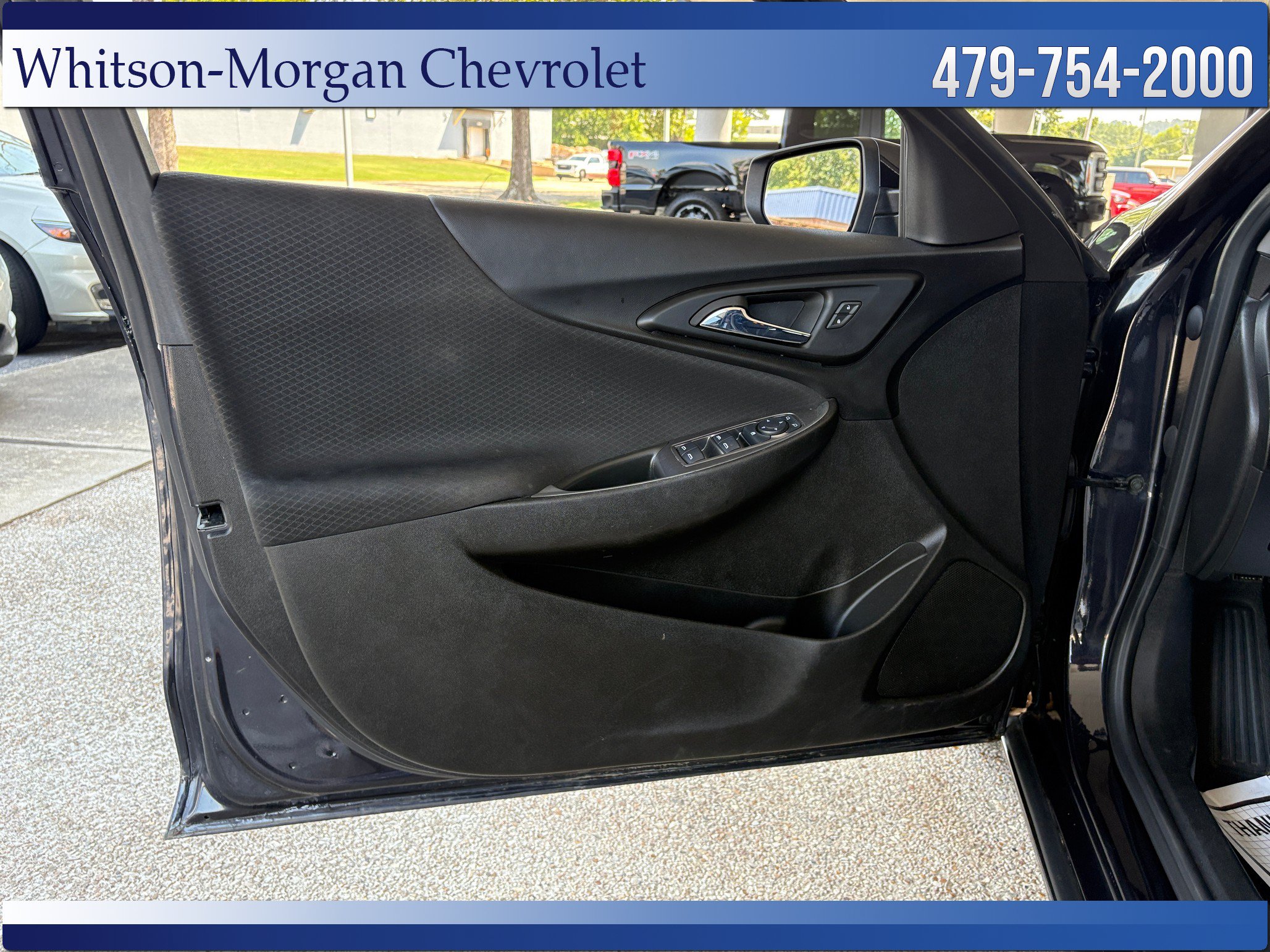Used 2023 Chevrolet Malibu LT FWD image 11