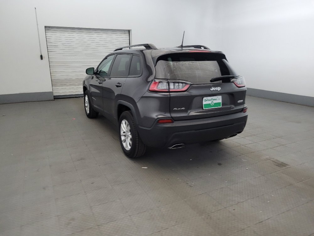 Used 2022 Jeep Cherokee Latitude Lux w/ Sun & Sound Group AWD/4WD image 5
