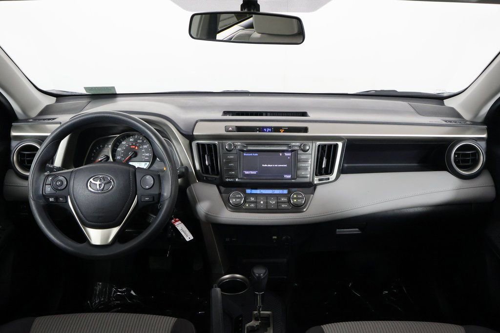 Used 2015 Toyota RAV4 XLE FWD image 8