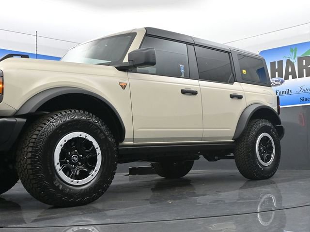 New 2025 Ford Bronco Badlands w/ Sasquatch Package image 18