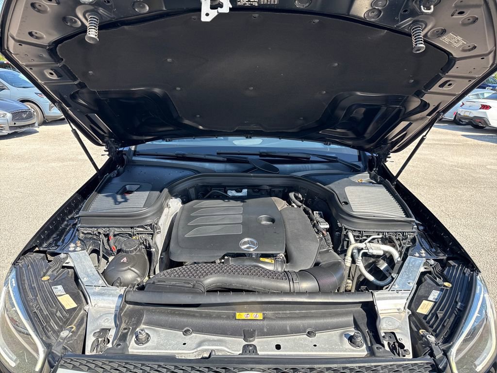 Used 2020 Mercedes-Benz GLC 300 image 26