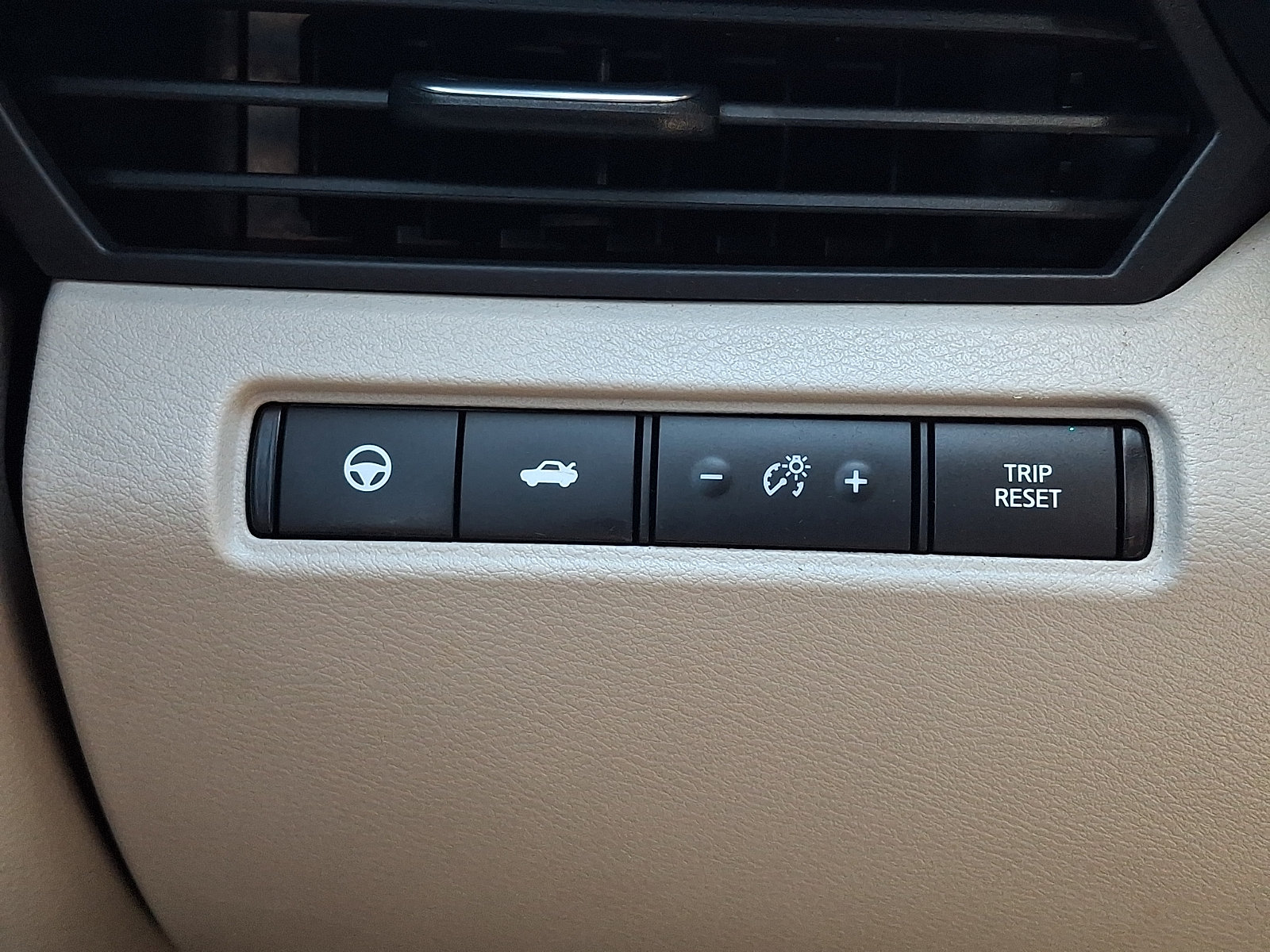 Certified 2024 Nissan Altima 2.5 SL AWD/4WD image 27