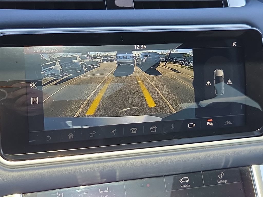 Used 2019 Land Rover Range Rover Sport HSE Dynamic image 26