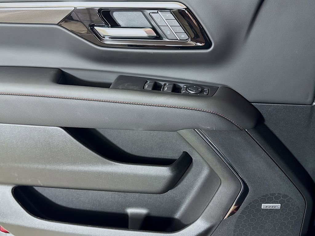 New 2026 Chevrolet Suburban RST w/ Comfort Package image 16