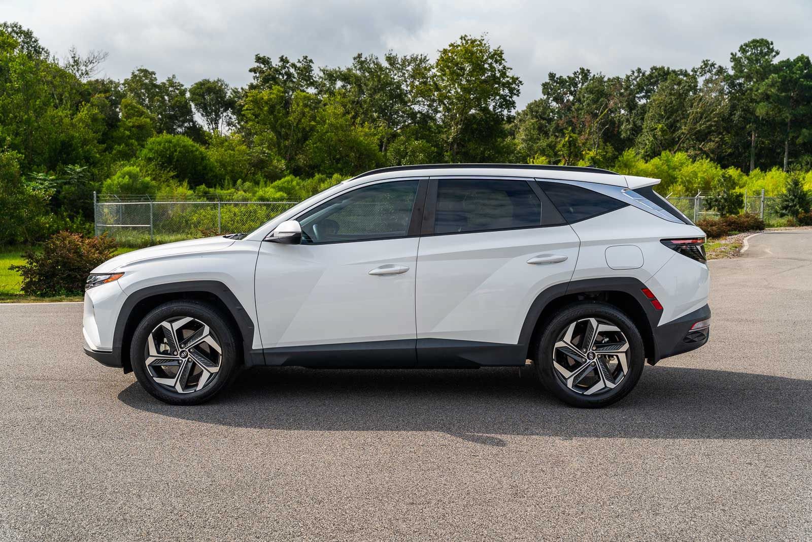 Used 2023 Hyundai Tucson SEL w/ Convenience Package FWD image 4