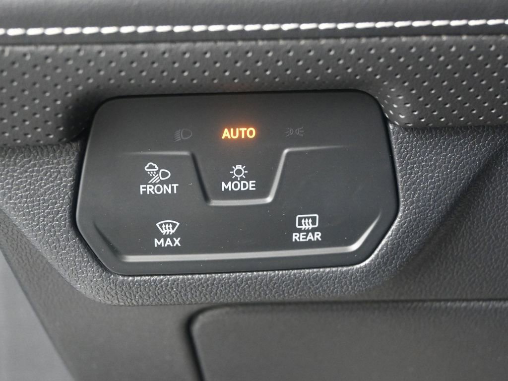 Used 2025 Volkswagen Atlas SEL Premium R-Line image 26