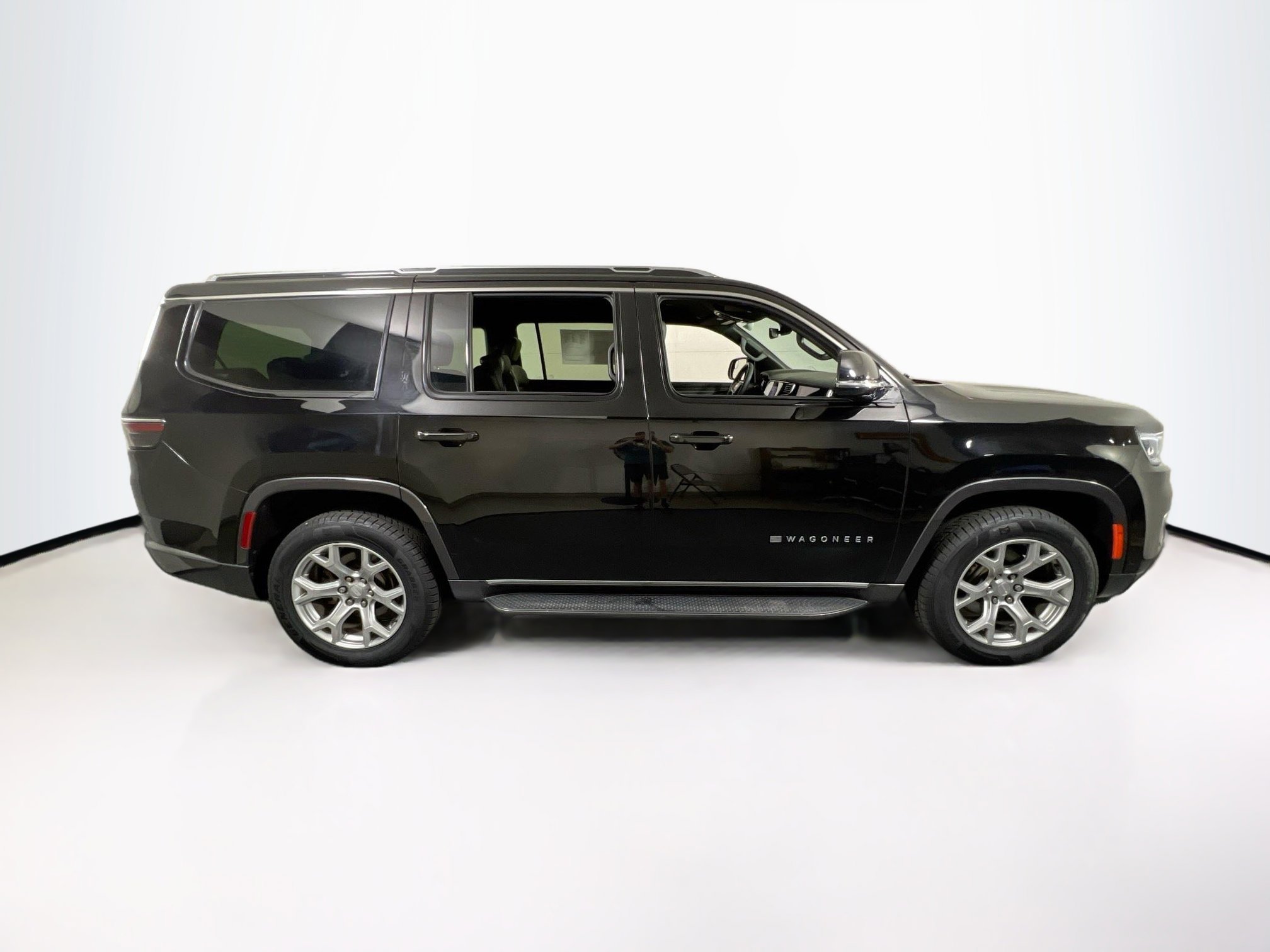 Used 2022 Jeep Wagoneer Series II image 4