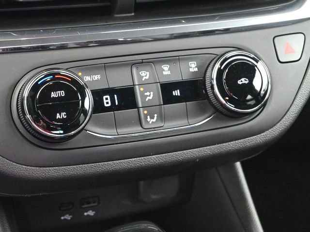 Used 2025 Buick Envista Preferred image 24