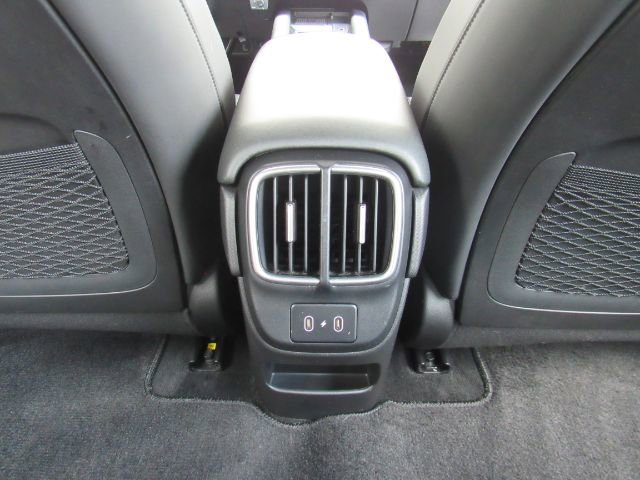 Used 2023 Hyundai Ioniq 6 SEL image 28